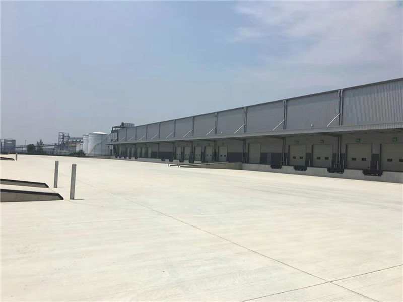 出租松江新浜独门独院20000平米双边高平台仓库出租