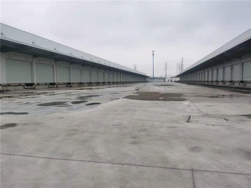 松江区仓储高标仓库出租，助力企业高效存储和管理需求。