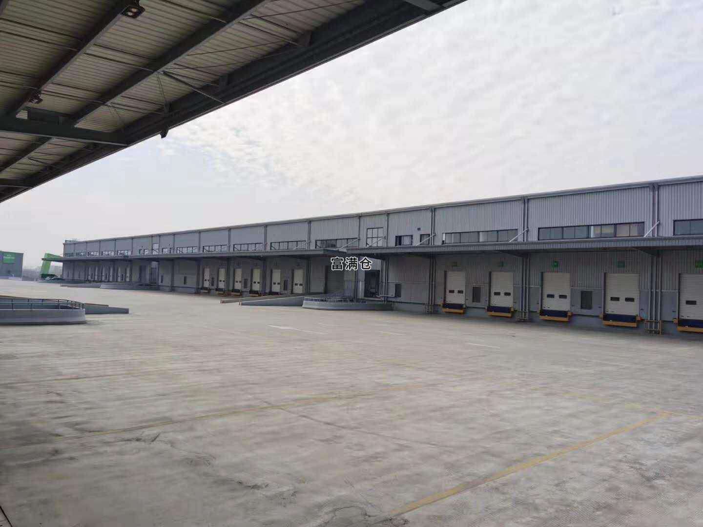 金山工业区104板块独门独院12000平米丙二类仓库出租公司