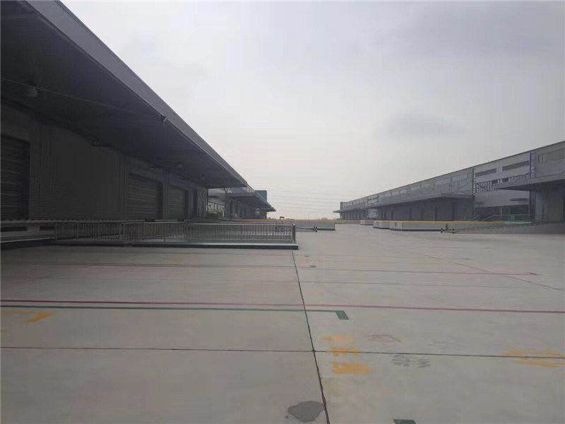 宝山大型仓库出租独门独院原房东18000平米适合物流电商