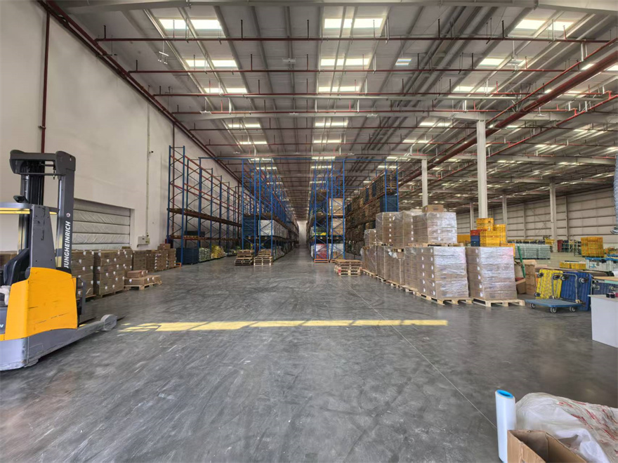 松江区高平台仓库出租：选对仓库，就是选对供应链的“高速公路入口”