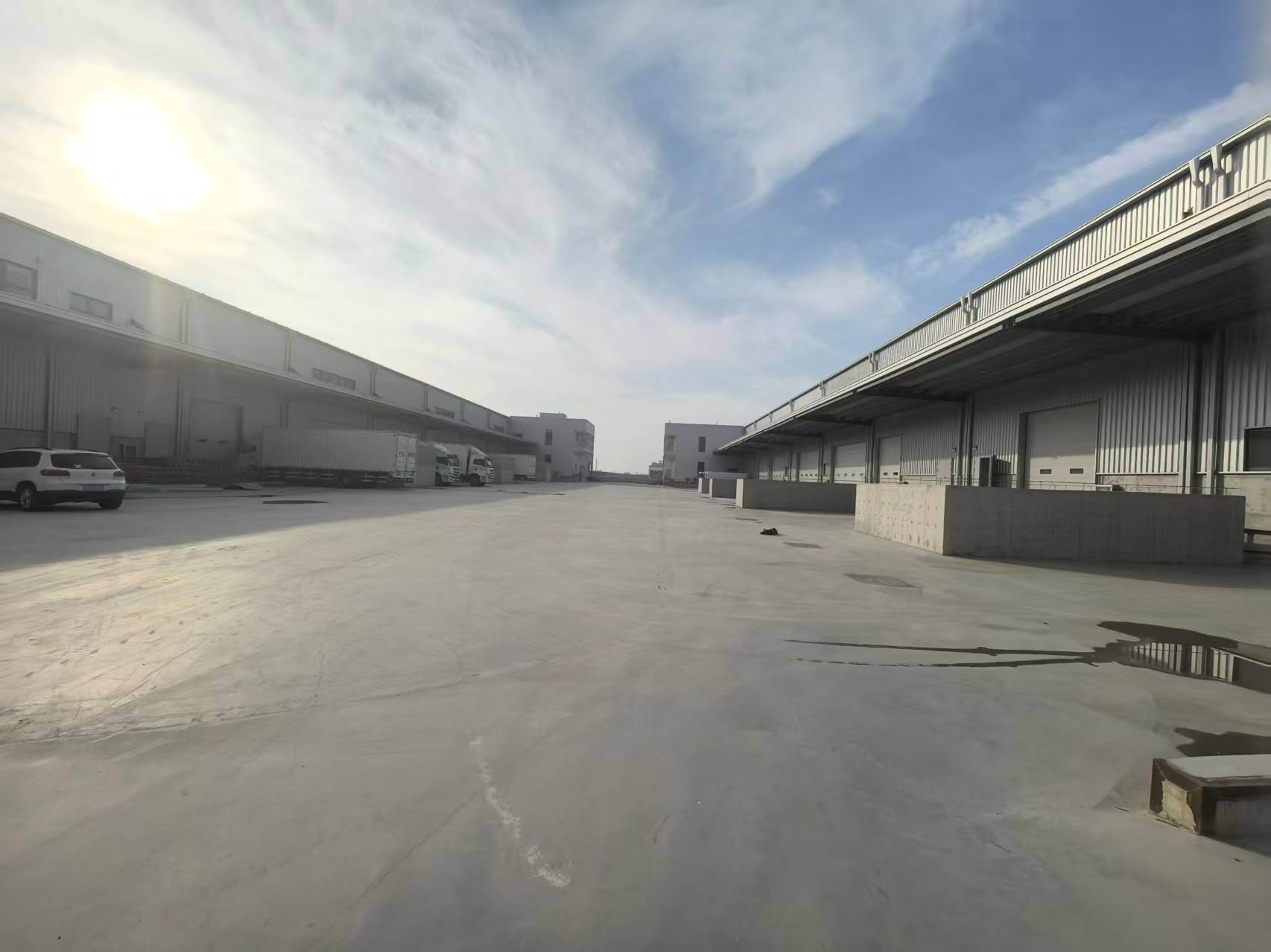 松江高平台仓库出租公司30000平方物流仓储可改冷库