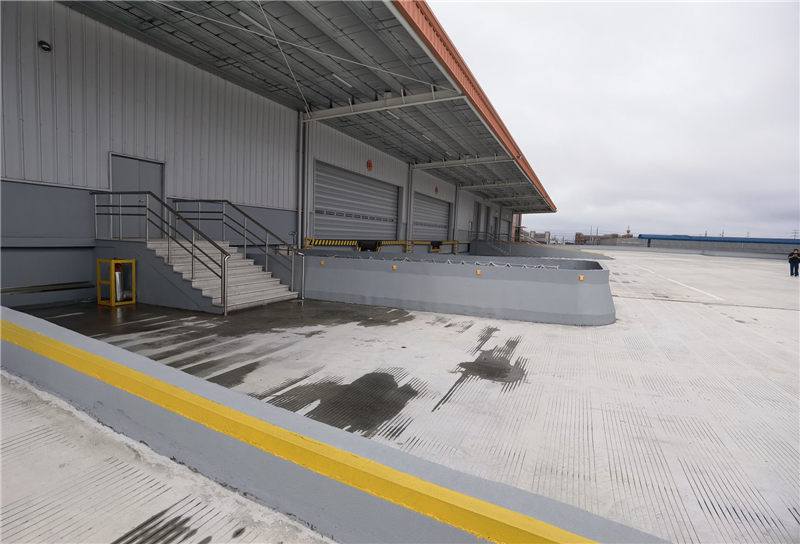 浦东宣桥丙二类高平台仓库出租3万平高9米高速口1公里