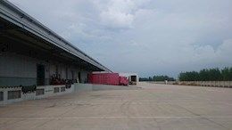 松江九亭10000双边平高台库出租层高10米适合物流电商