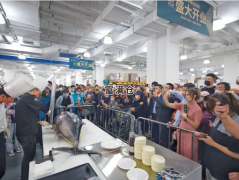 北京华联突然宣布在：兰州开设仓储会员店