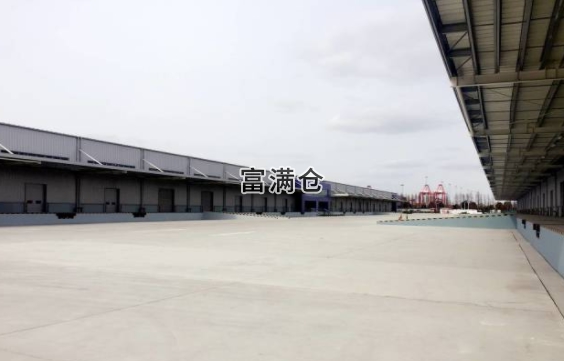 出租松江九亭独门独院12000平单层仓库